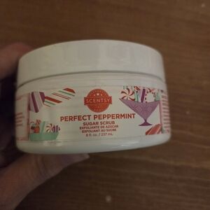 Scentsy Perfect Peppermint Sugar Scrub - white, red, green